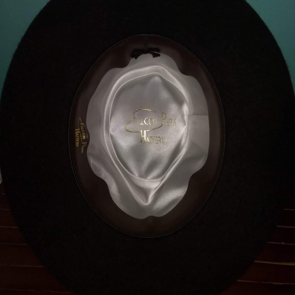 Custom 100% Beaver Western Weight Shag Fedora from Falcon Park Hattery, 609 mm - Picture 4 of 7